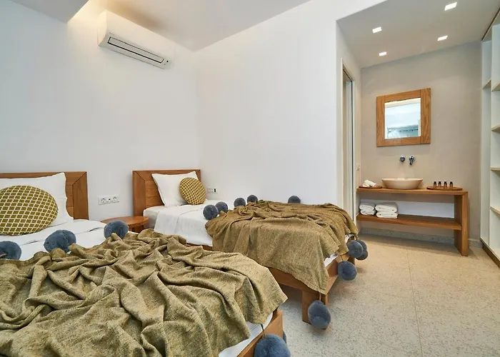 Due Mari Mykonos Agios Ioannis Diakoftis