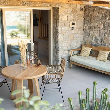 Due Mari Mykonos * Agios Ioannis Diakoftis