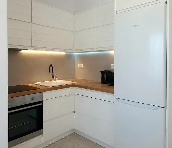 Due Mari Mykonos * Agios Ioannis Diakoftis