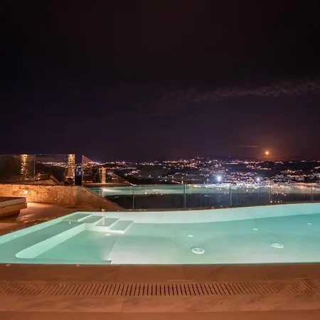 Due Mari Mykonos Gasthuis Agios Ioannis Diakoftis