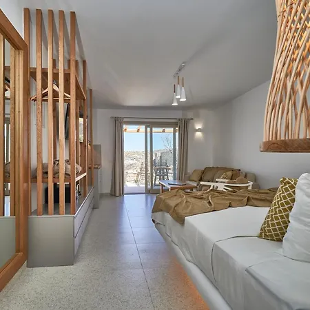 Due Mari Mykonos Gasthuis Agios Ioannis Diakoftis